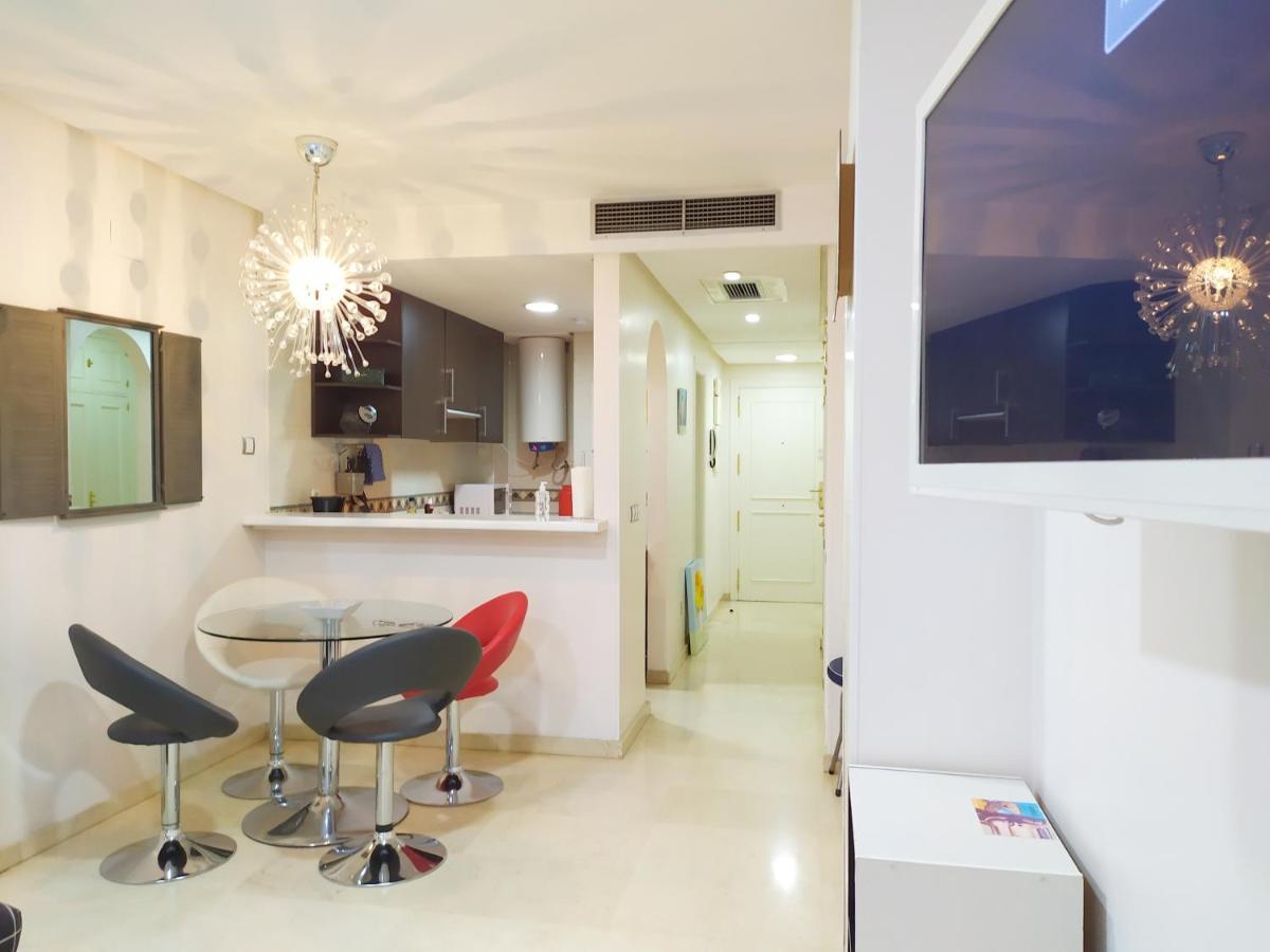 Apartmán Me Voy A Madrid -Junto Al Parque Del Retiro-4 Exteriér fotografie